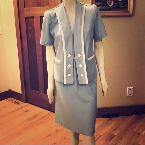 Vintage 2-Piece Skirt Suit
